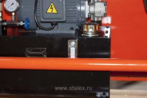 Фото 21 - Гильотины гидравлические STALEX HQ01-2x1320B.
