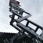 Фото 13 - Ножничный подъемник с электроподъемом и аккумулятором QX-050-140 DC/AC OXLIFT 500 кг 14 м.