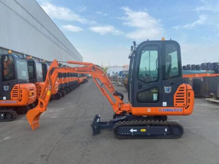 Фото 45 - Мини-экскаватор Lonking CDM6020.